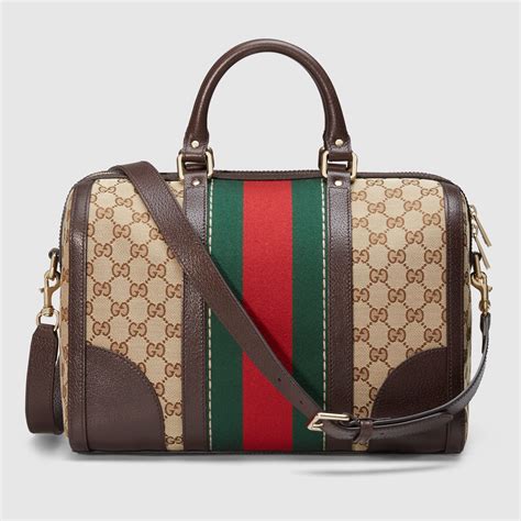 who wears gucci bags|Gucci handbags for less price.